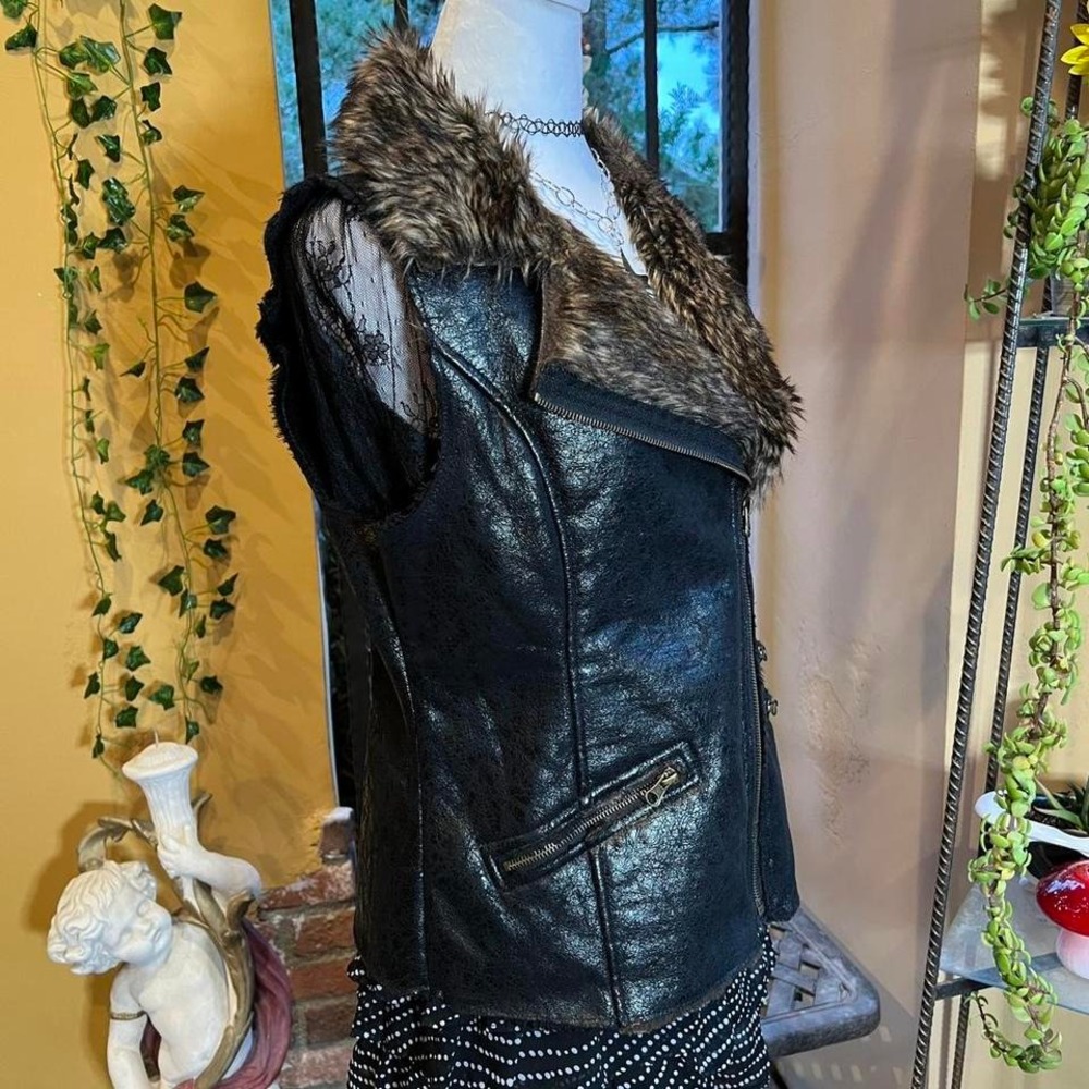 vest black grunge faux fur–trim - Picture 3 of 8